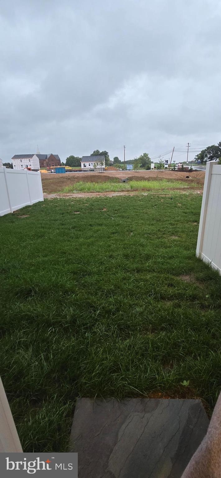 KING'S CROSSING - Residential Lease