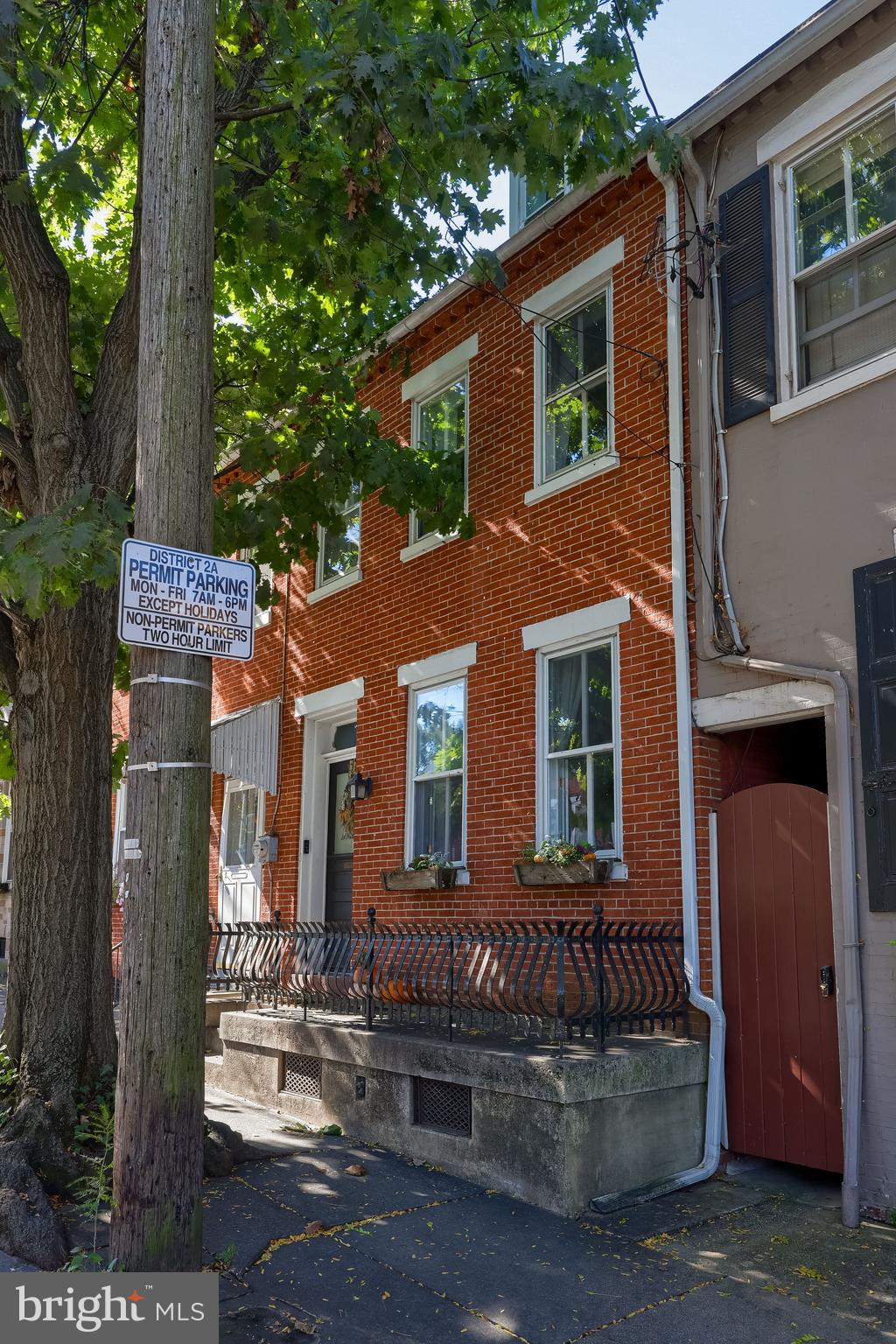 34 N PLUM STREET