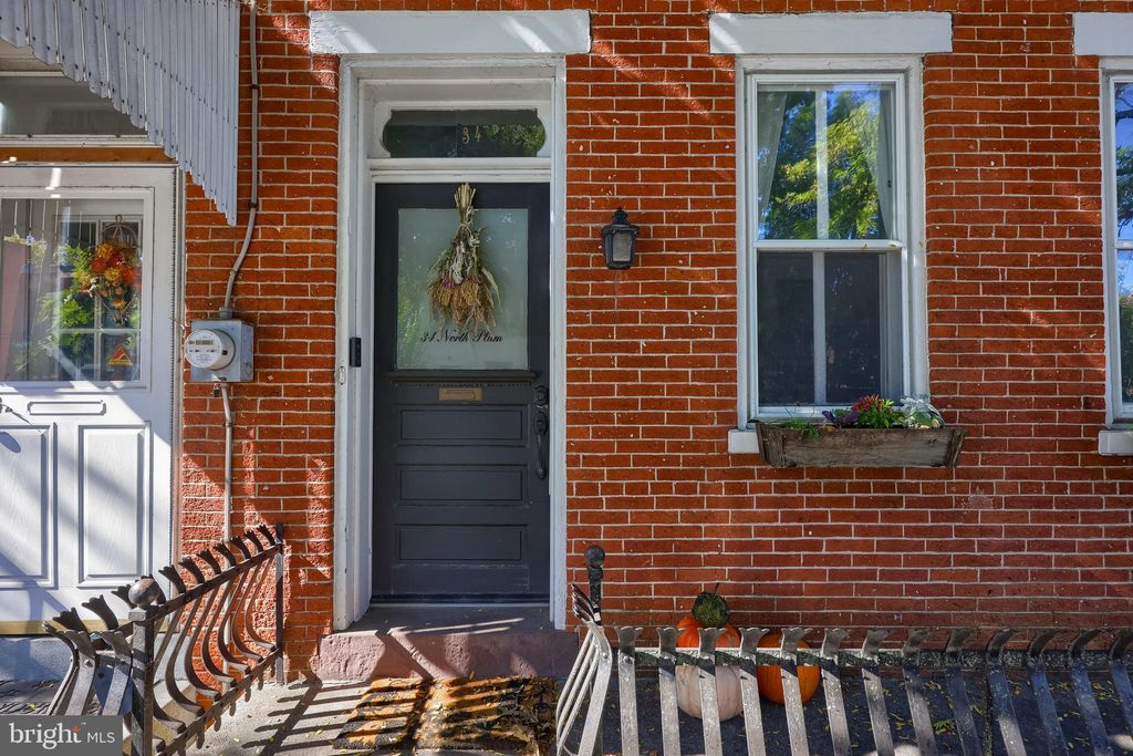Photo of 34 N Plum Street, LANCASTER, PA 17602 (MLS # PALA2077946)