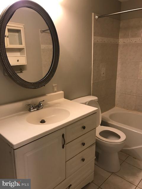 CHURCHILL TOWN SECTOR - Residential