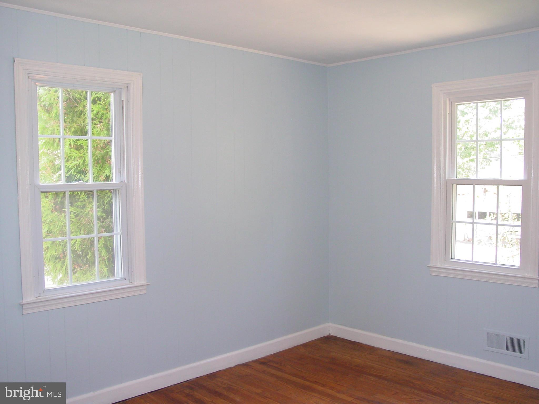 HILLENDALE PARK - Residential