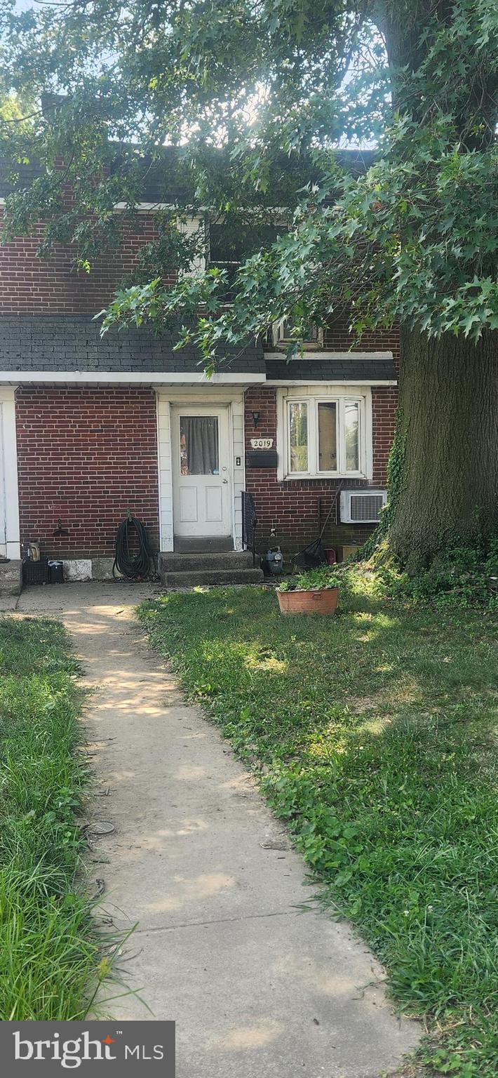 Welcome to the charming township of Folcroft. Nestled in the dense suburban neighborhood of Delmar Village, this tight knit community can be described as a family-oriented area that also houses retirees. Close to the city and nature this area offers entertainment, restaurants, and bars. While offering outdoor serenity with parks and a wildlife refuge. Priced to sell, this property is in fair condition and allows the opportunity for renovations to optimize its use. Whether you're a first-time homeowner, an investor attempting to maximize their profits, or retirees looking to downsize. Opportunity awaits the next buyer.