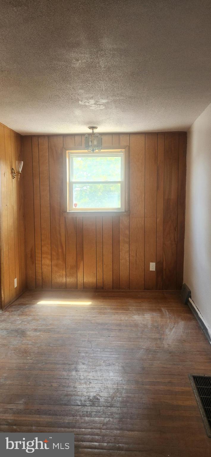 DELMAR VILLAGE - Residential