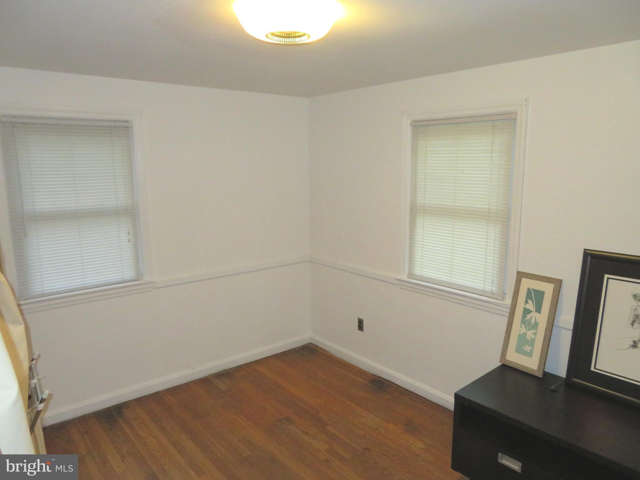 HOLLYWOOD - Residential