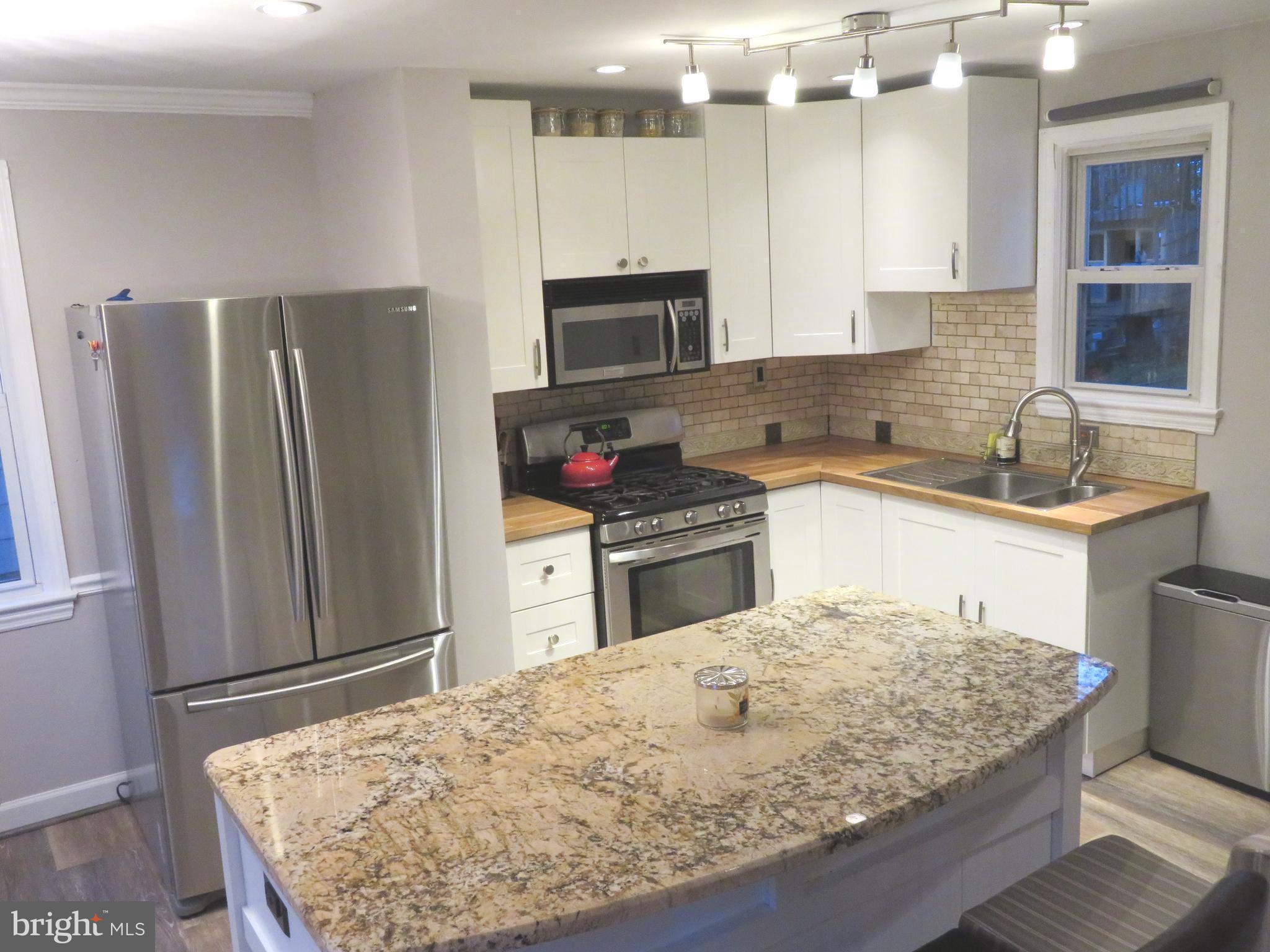 HOLLYWOOD - Residential