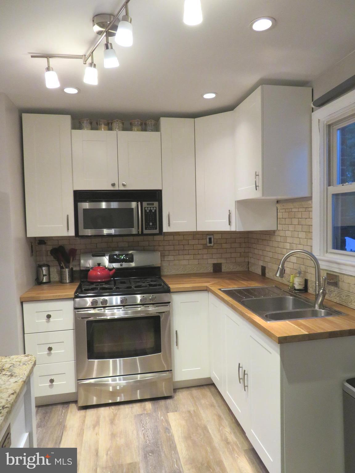 HOLLYWOOD - Residential