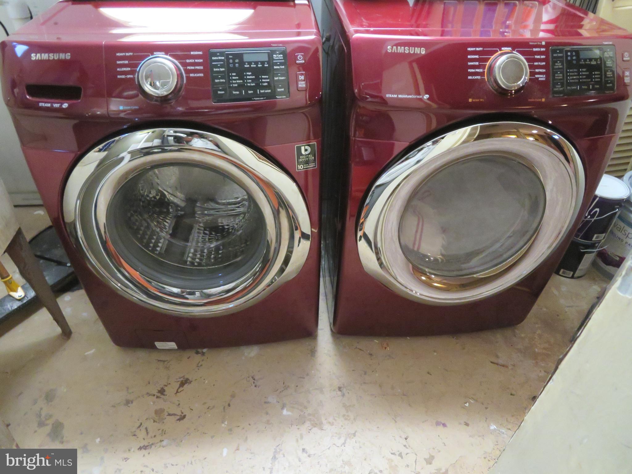 HOLLYWOOD - Residential