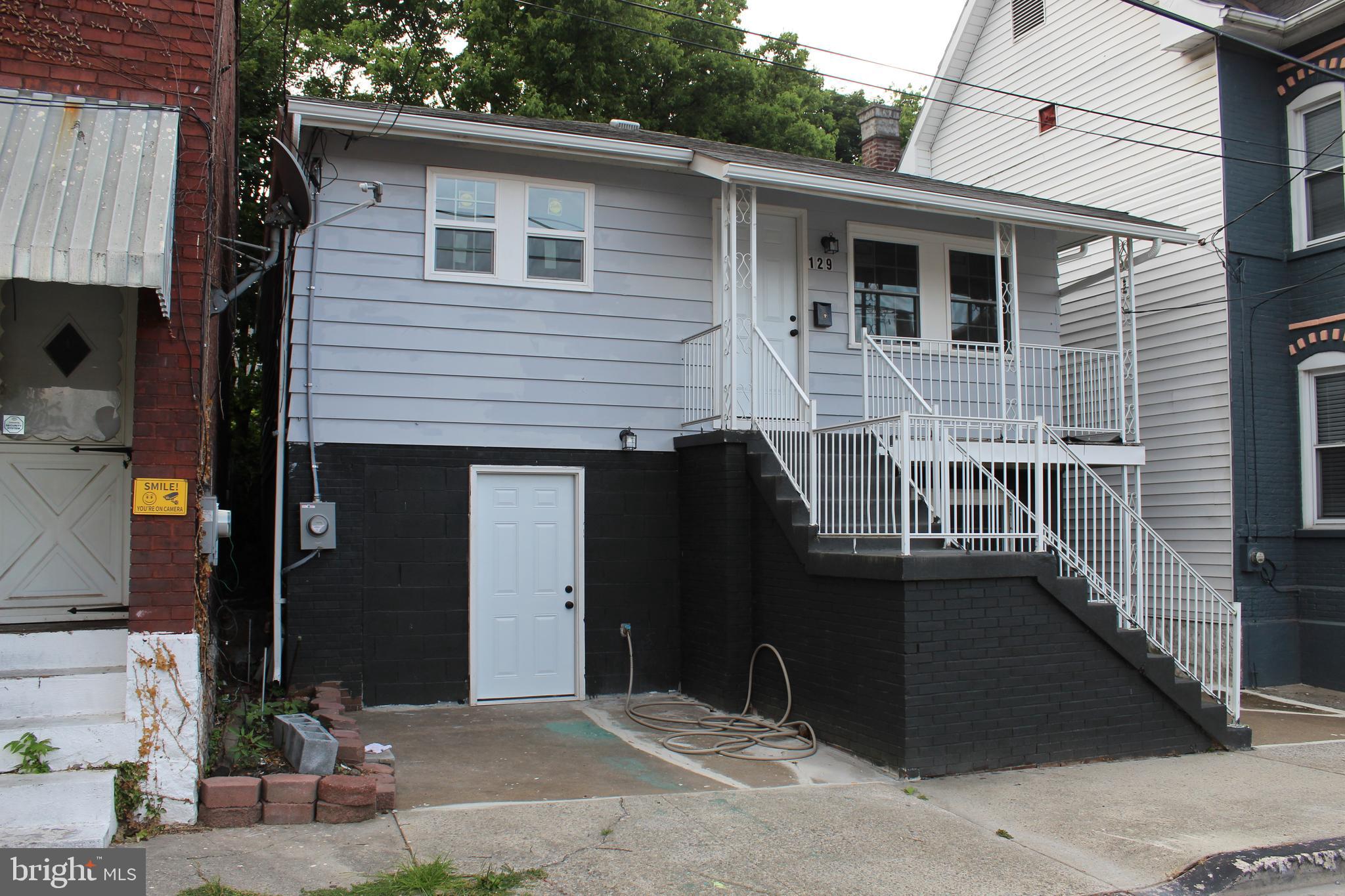 NORTH END - Residential