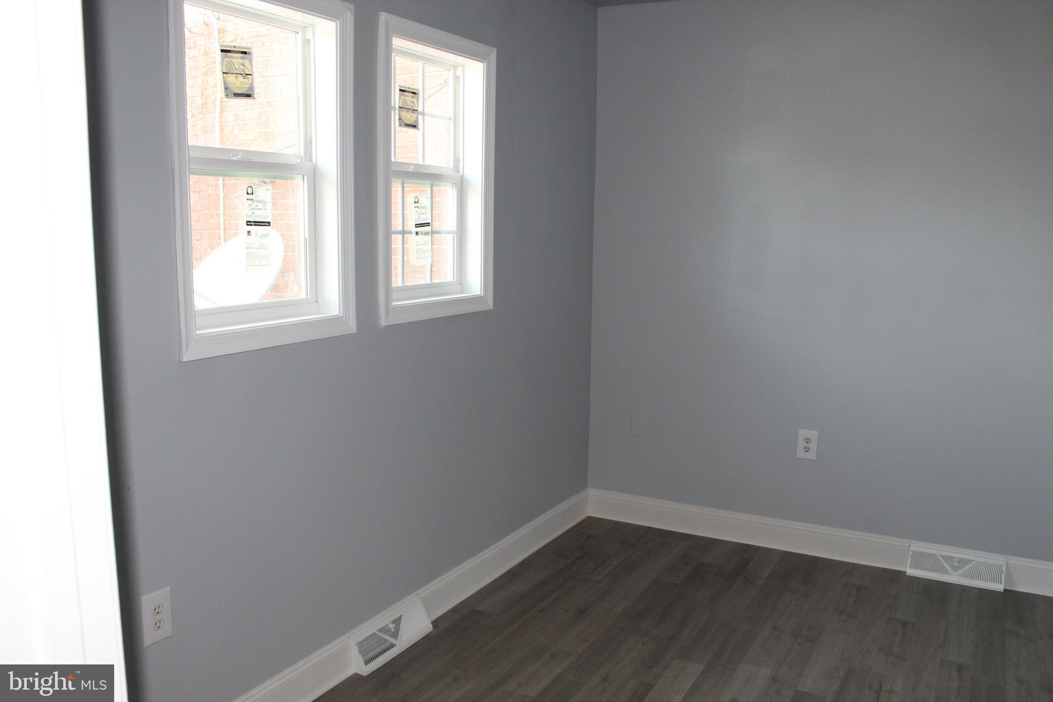 NORTH END - Residential