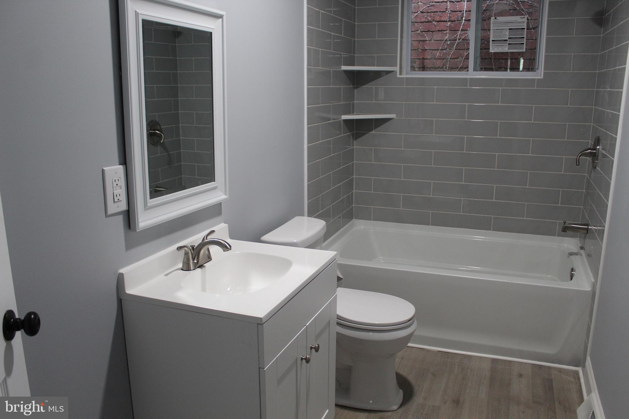 NORTH END - Residential