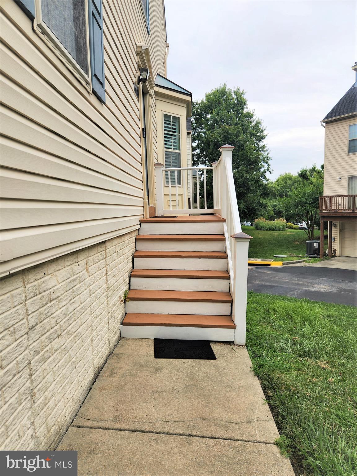 CROMWELL FOUNTAIN - Residential Lease