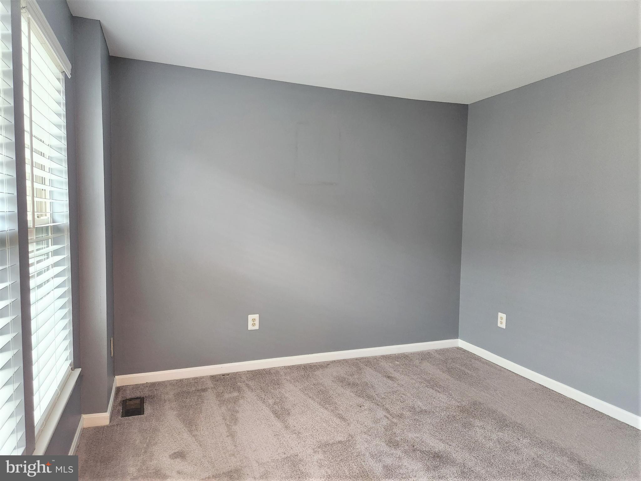 CROMWELL FOUNTAIN - Residential Lease