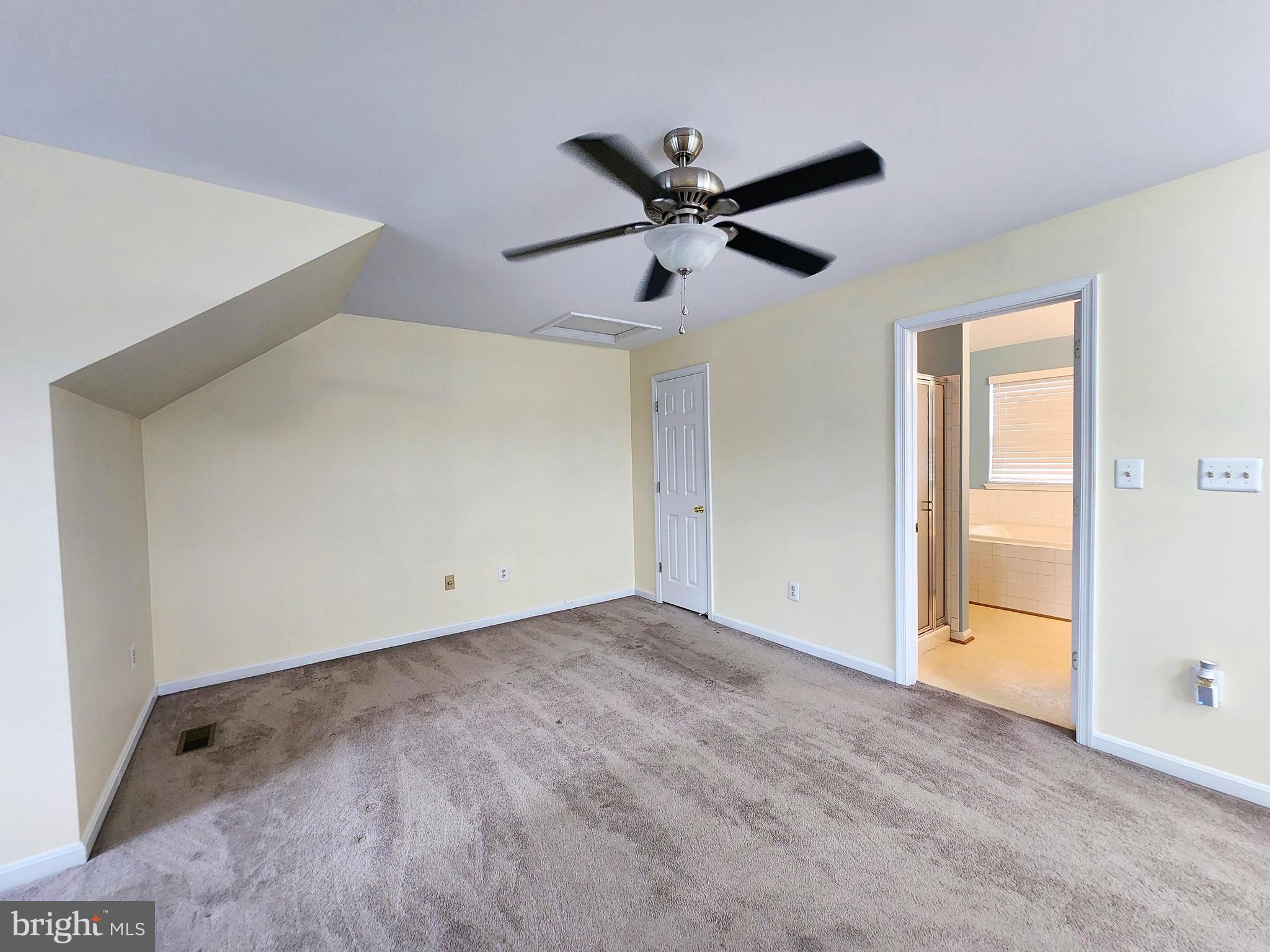 CROMWELL FOUNTAIN - Residential Lease