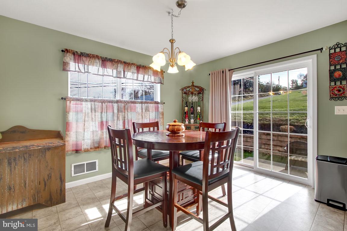 WEATHERSTONE - Residential