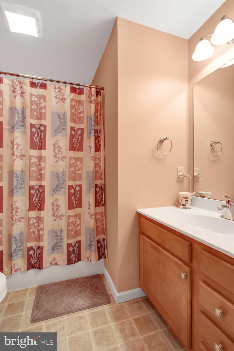 WEATHERSTONE - Residential