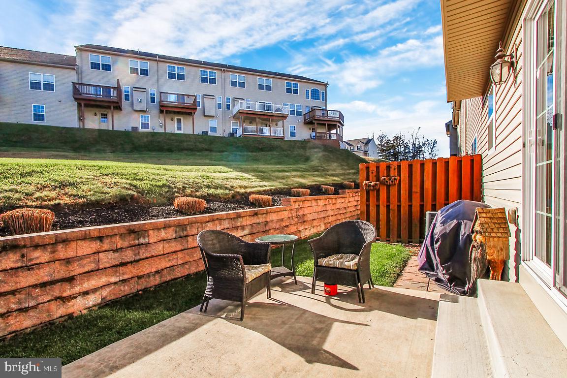 WEATHERSTONE - Residential