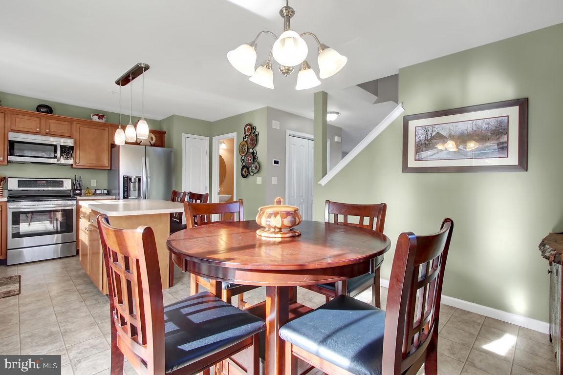 WEATHERSTONE - Residential