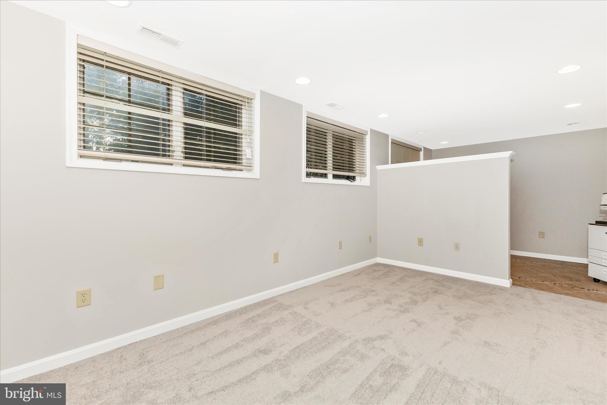 DEERFIELD - Residential