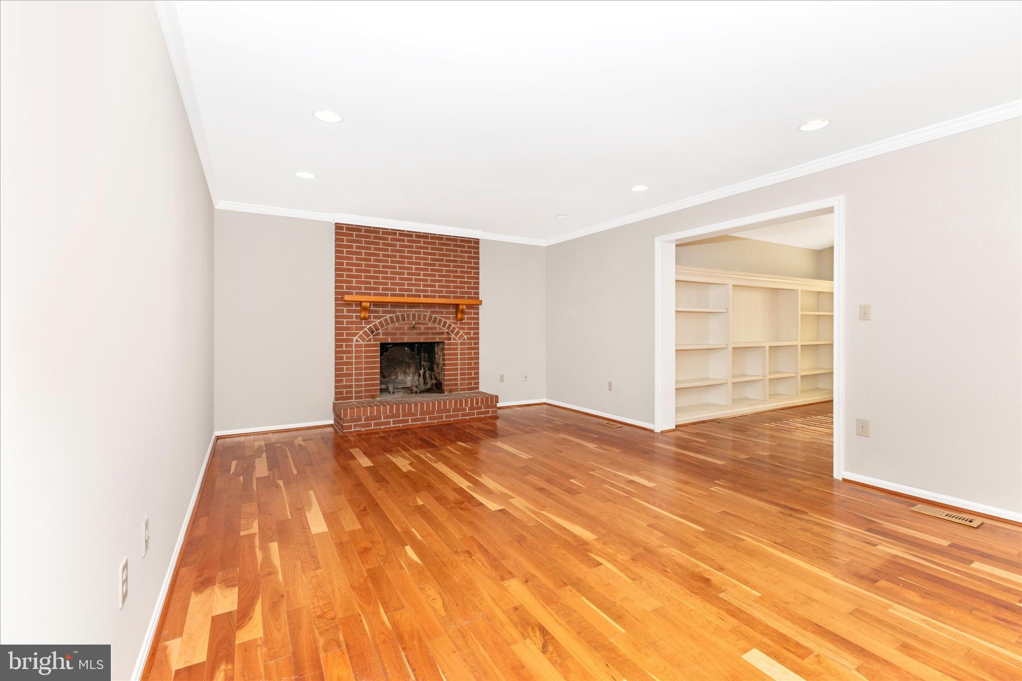 DEERFIELD - Residential