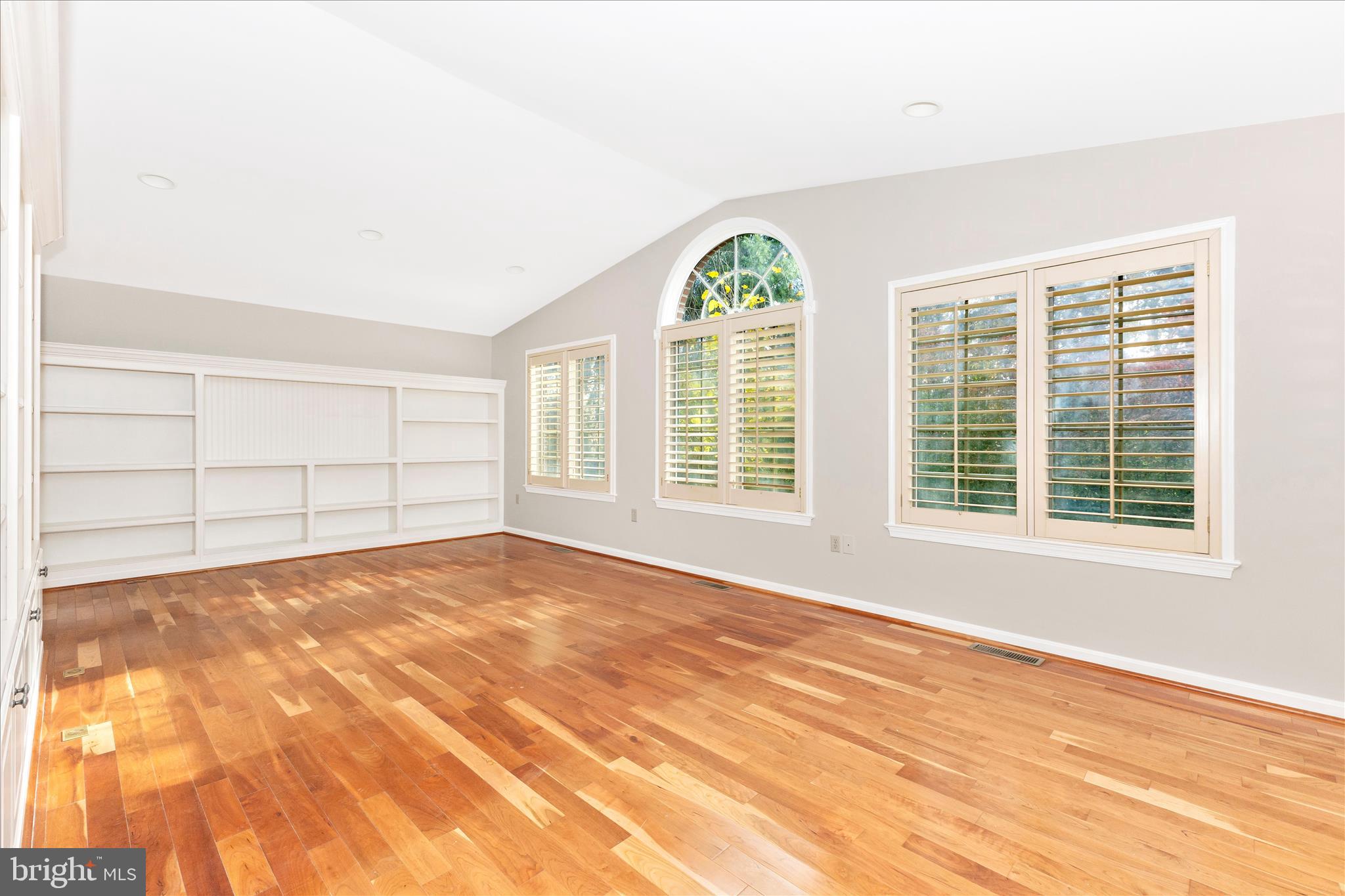 DEERFIELD - Residential