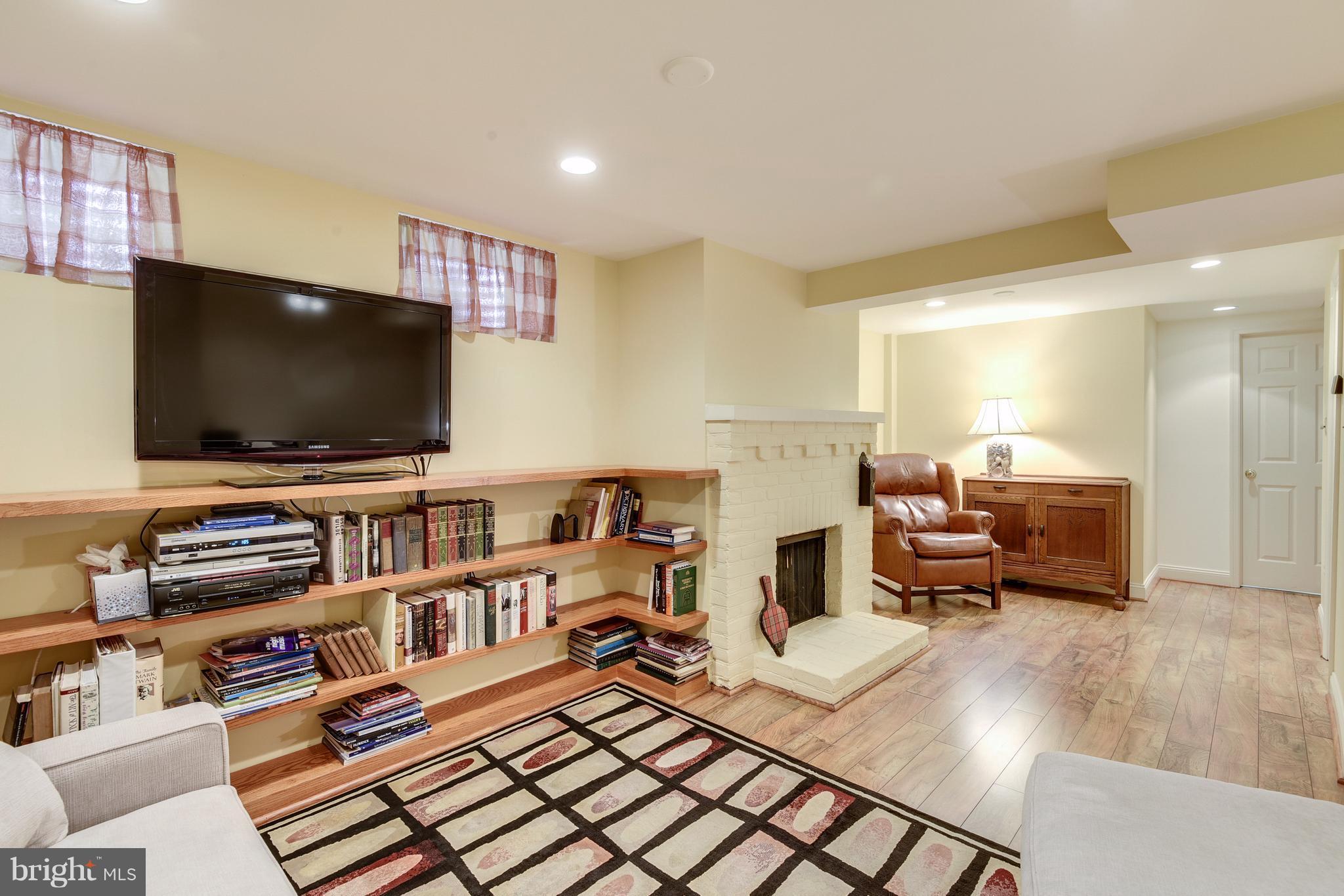 OLD TOWN - Residential