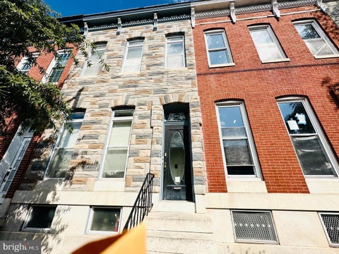 Townhouse For Rent - 1219 S Charles Street<br/> BALTIMORE, MD 21230