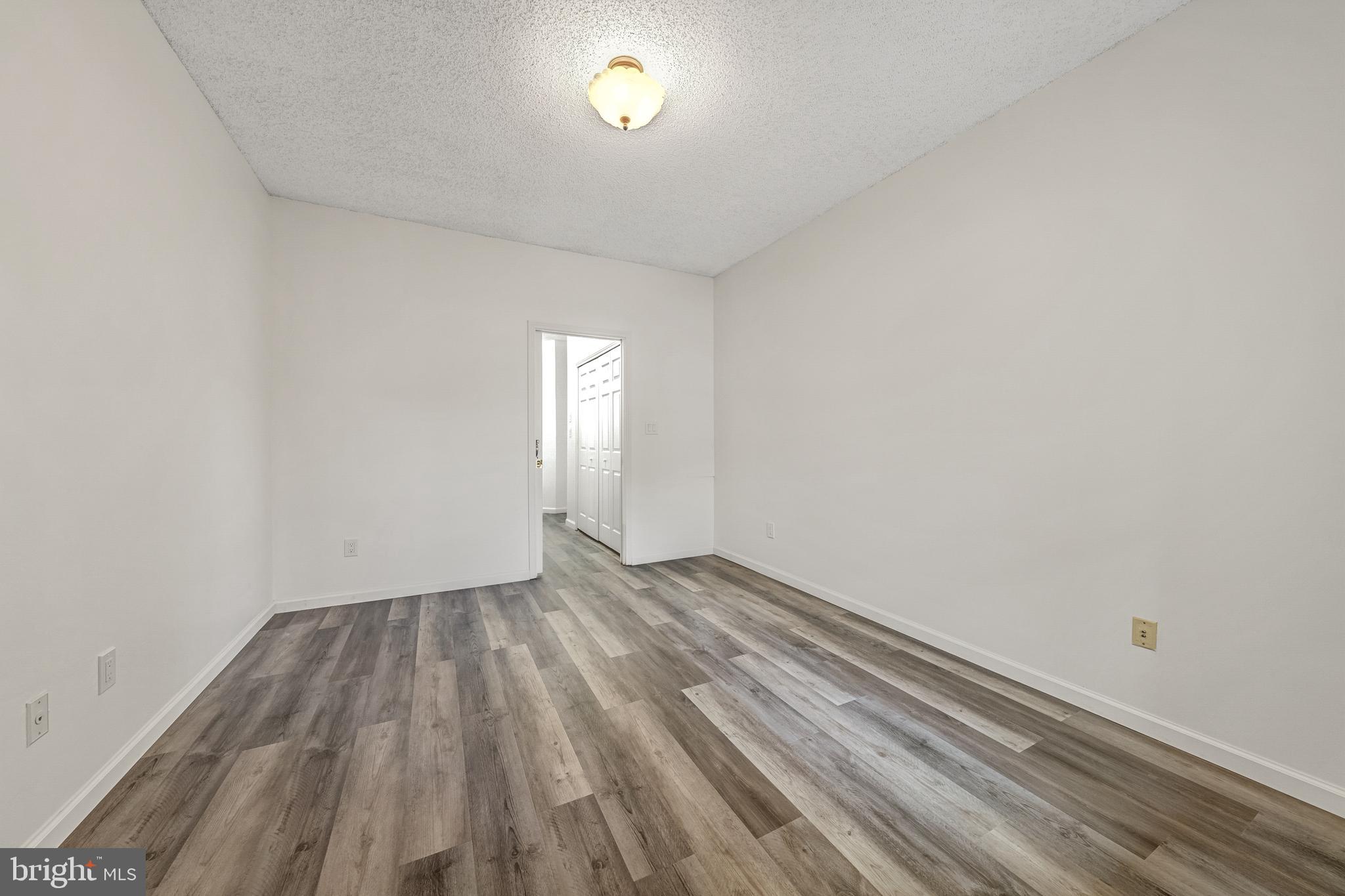 STONECROFT CONDO - Residential Lease