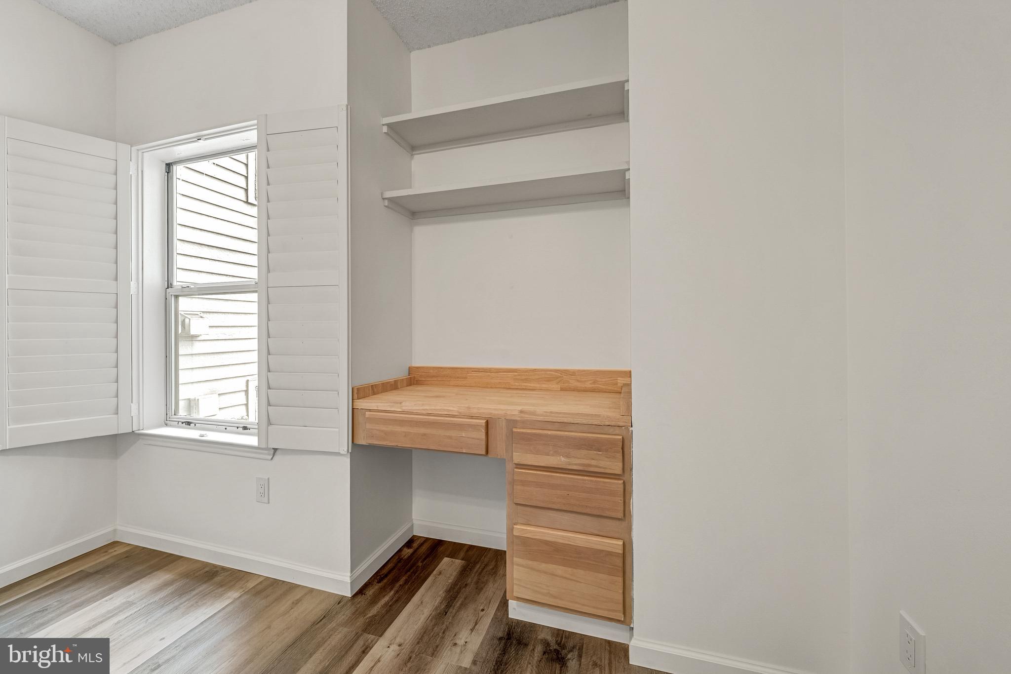 STONECROFT CONDO - Residential Lease