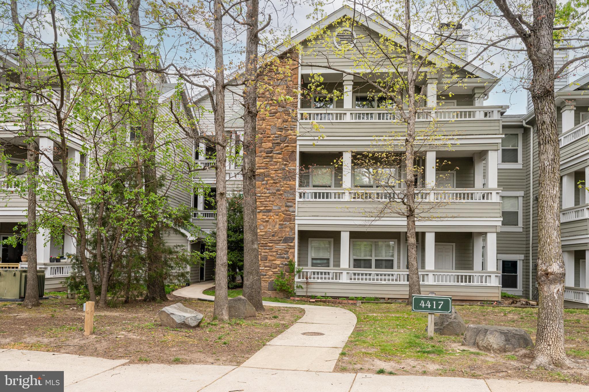 STONECROFT CONDO - Residential Lease