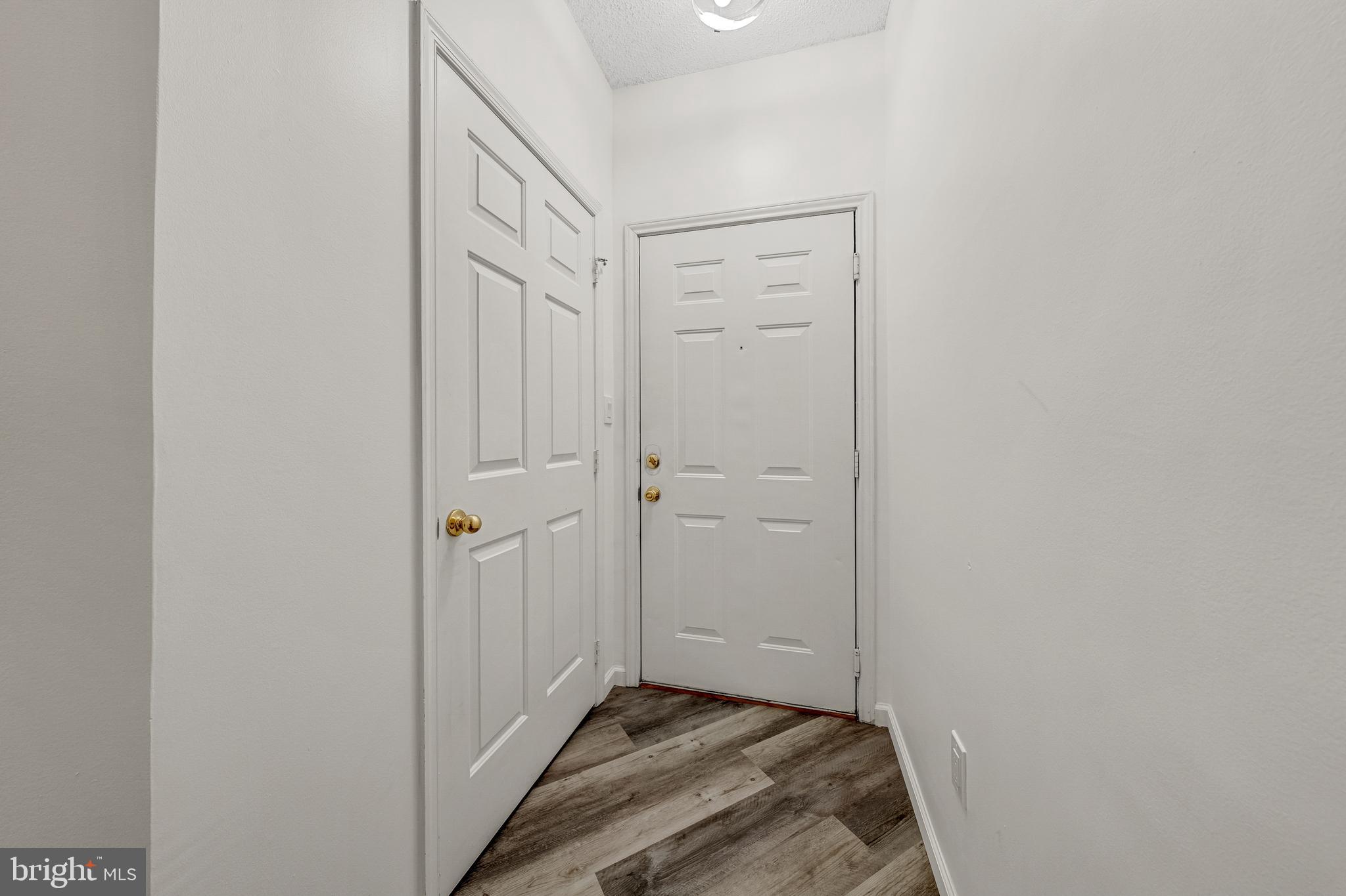 STONECROFT CONDO - Residential Lease