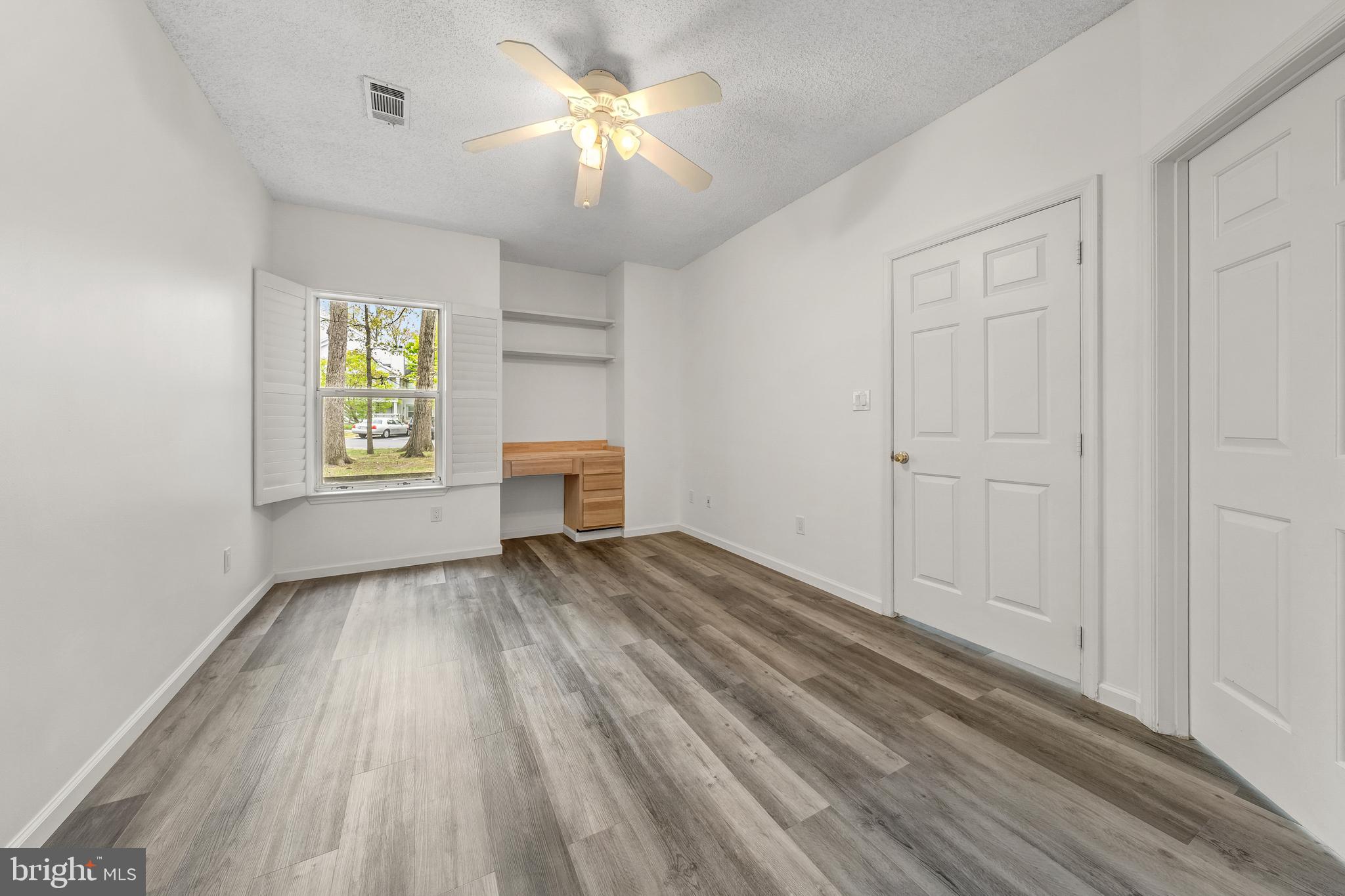 STONECROFT CONDO - Residential Lease