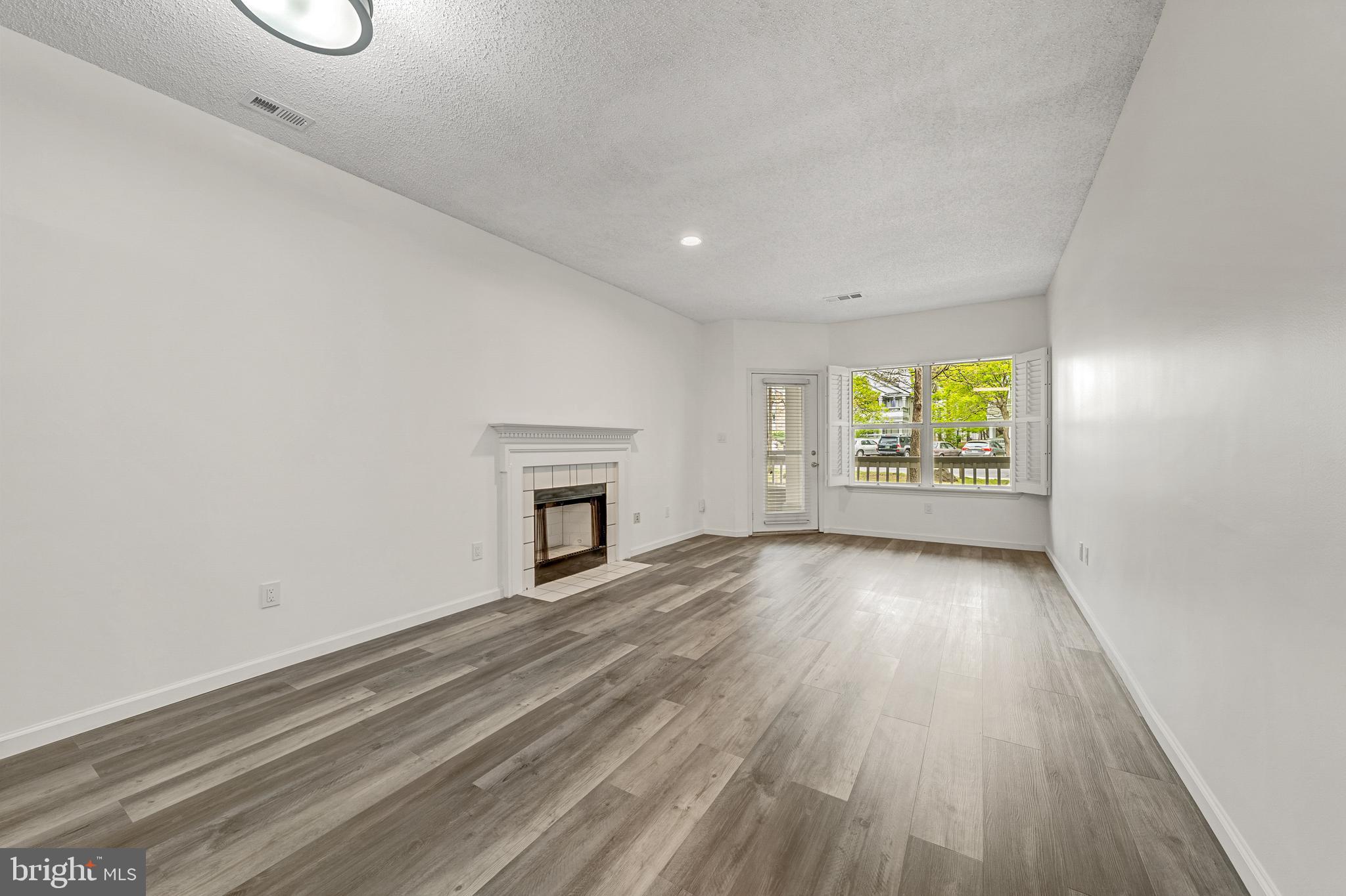 STONECROFT CONDO - Residential Lease