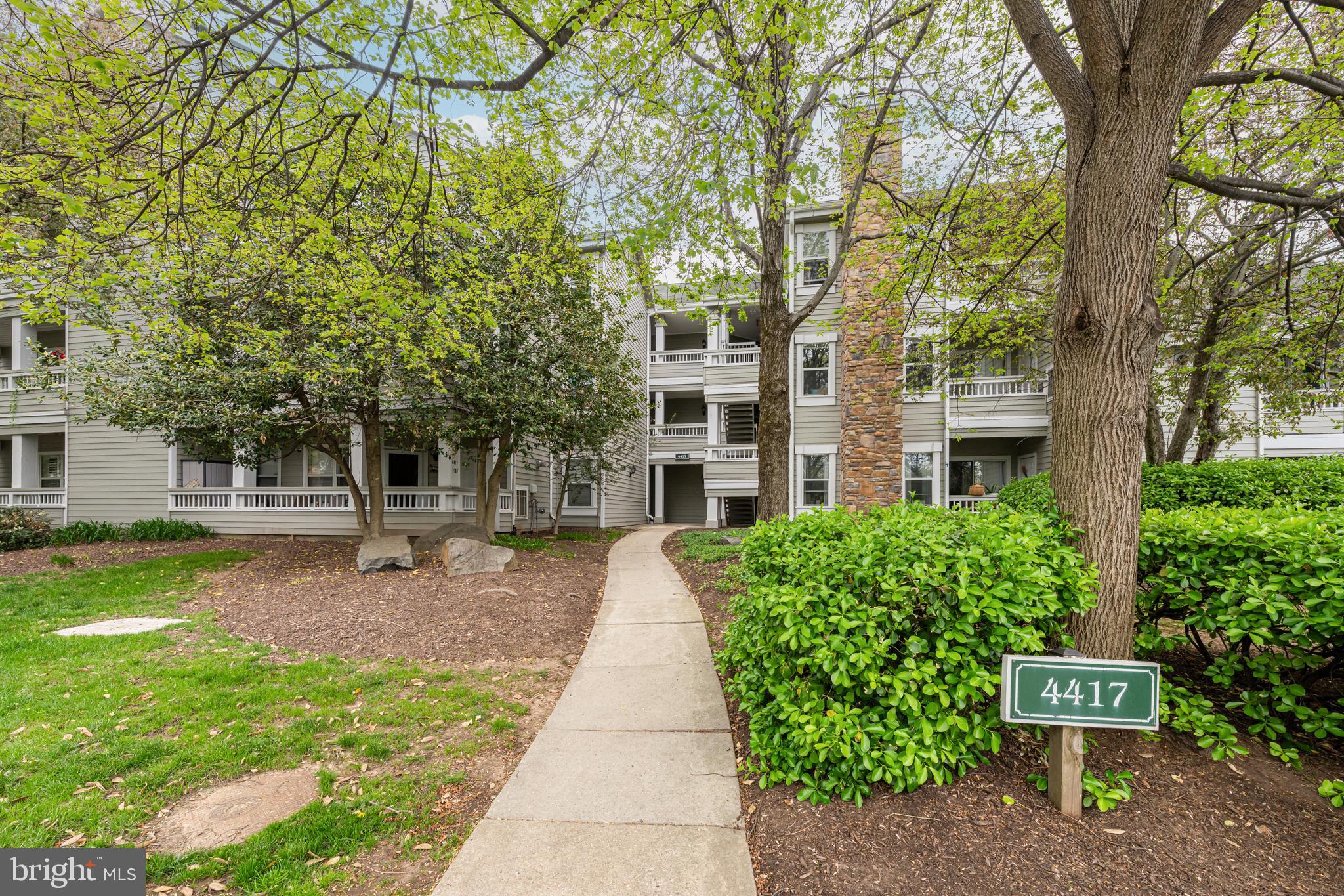 STONECROFT CONDO - Residential Lease