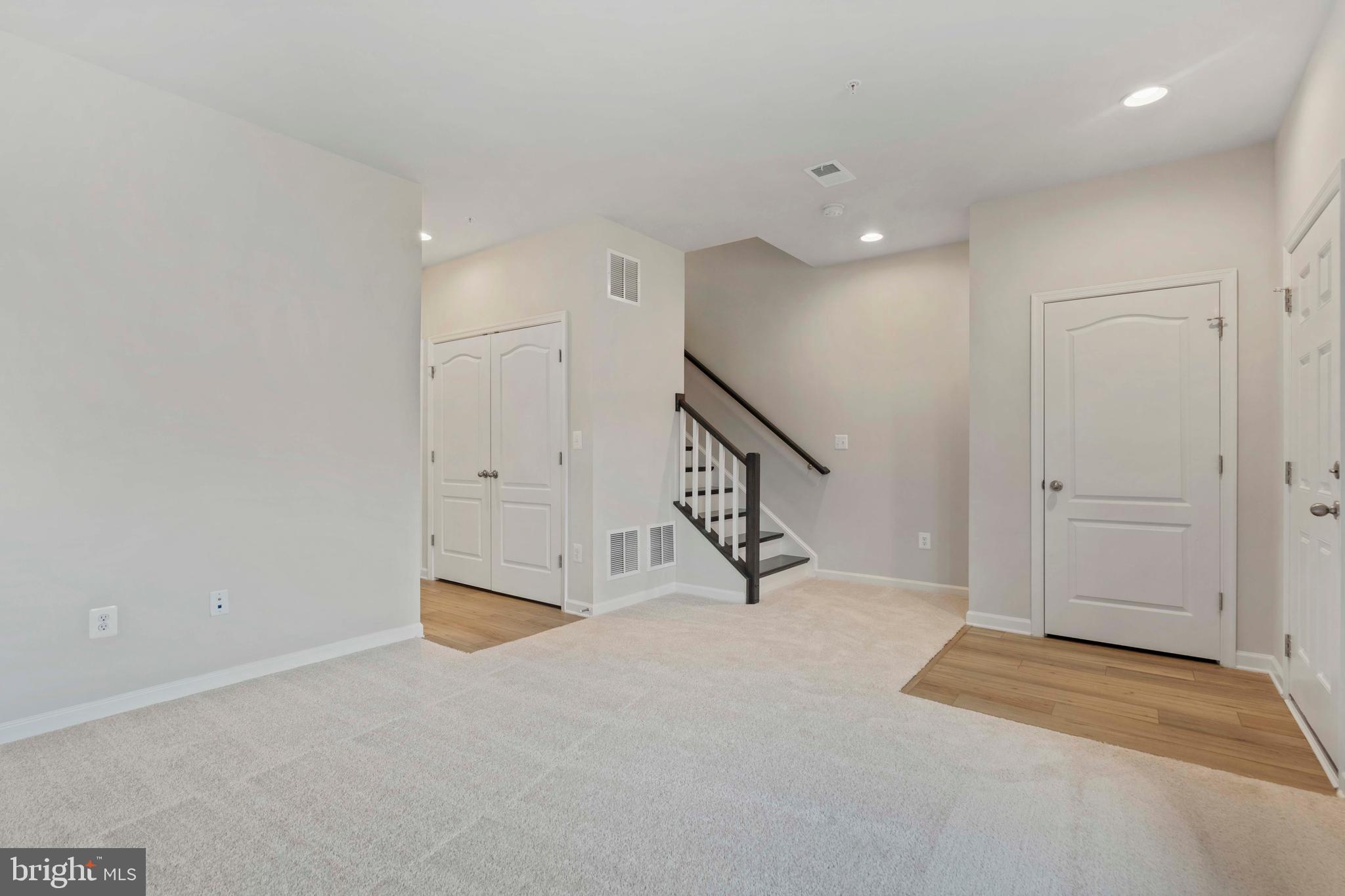 CANTERBURY STATION - Residential Lease