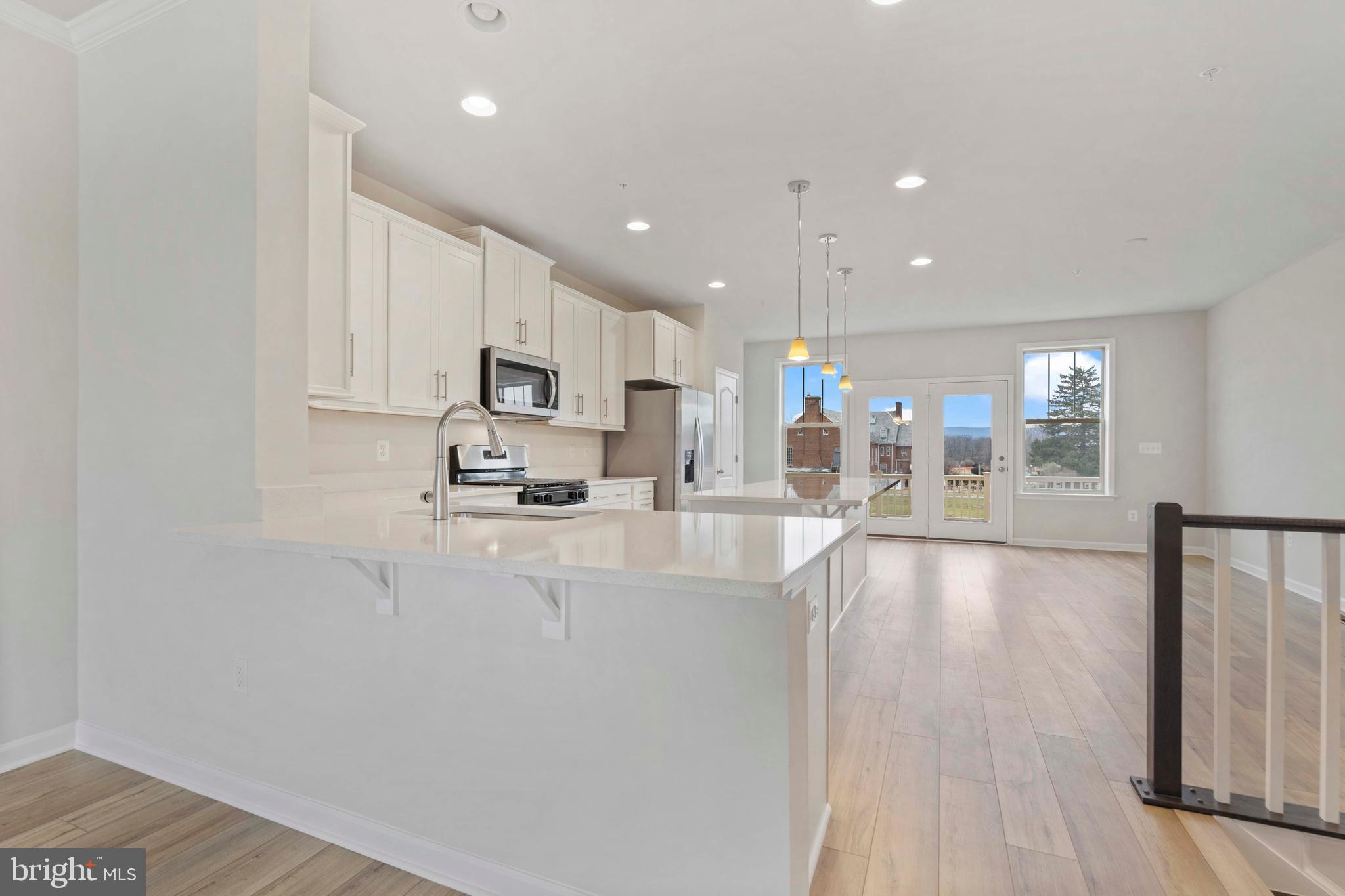 CANTERBURY STATION - Residential Lease