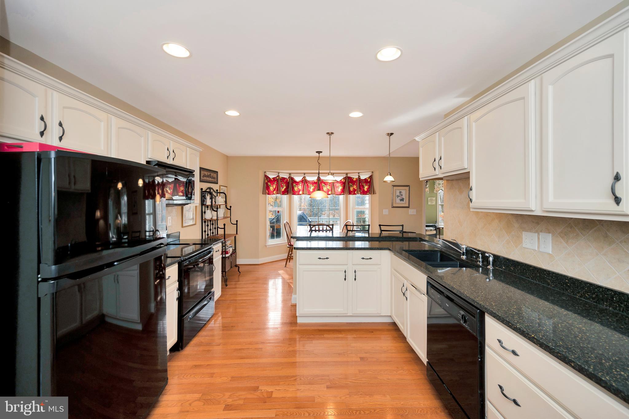 LAKE OF THE WOODS - Residential