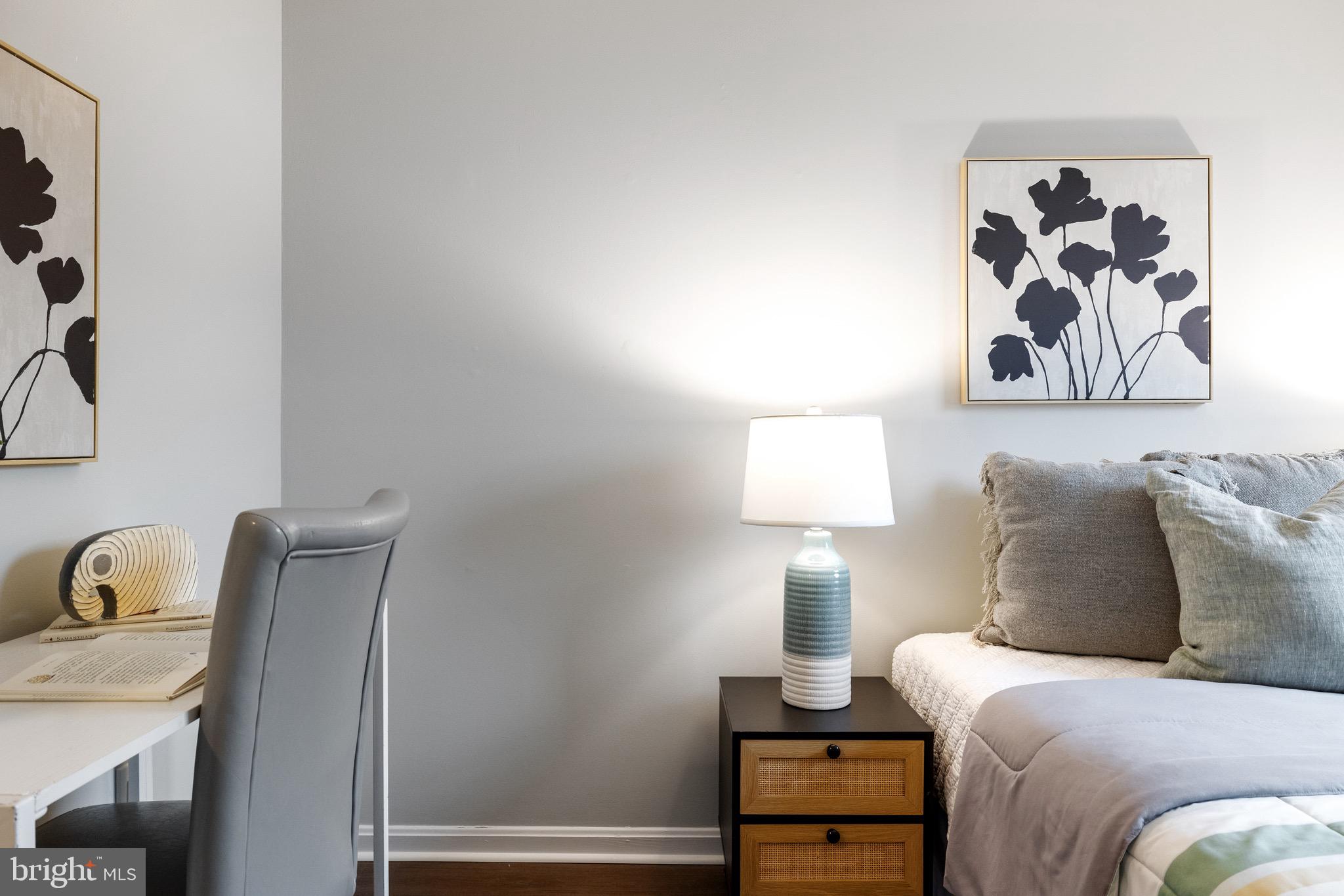 COMSTOCK - Residential