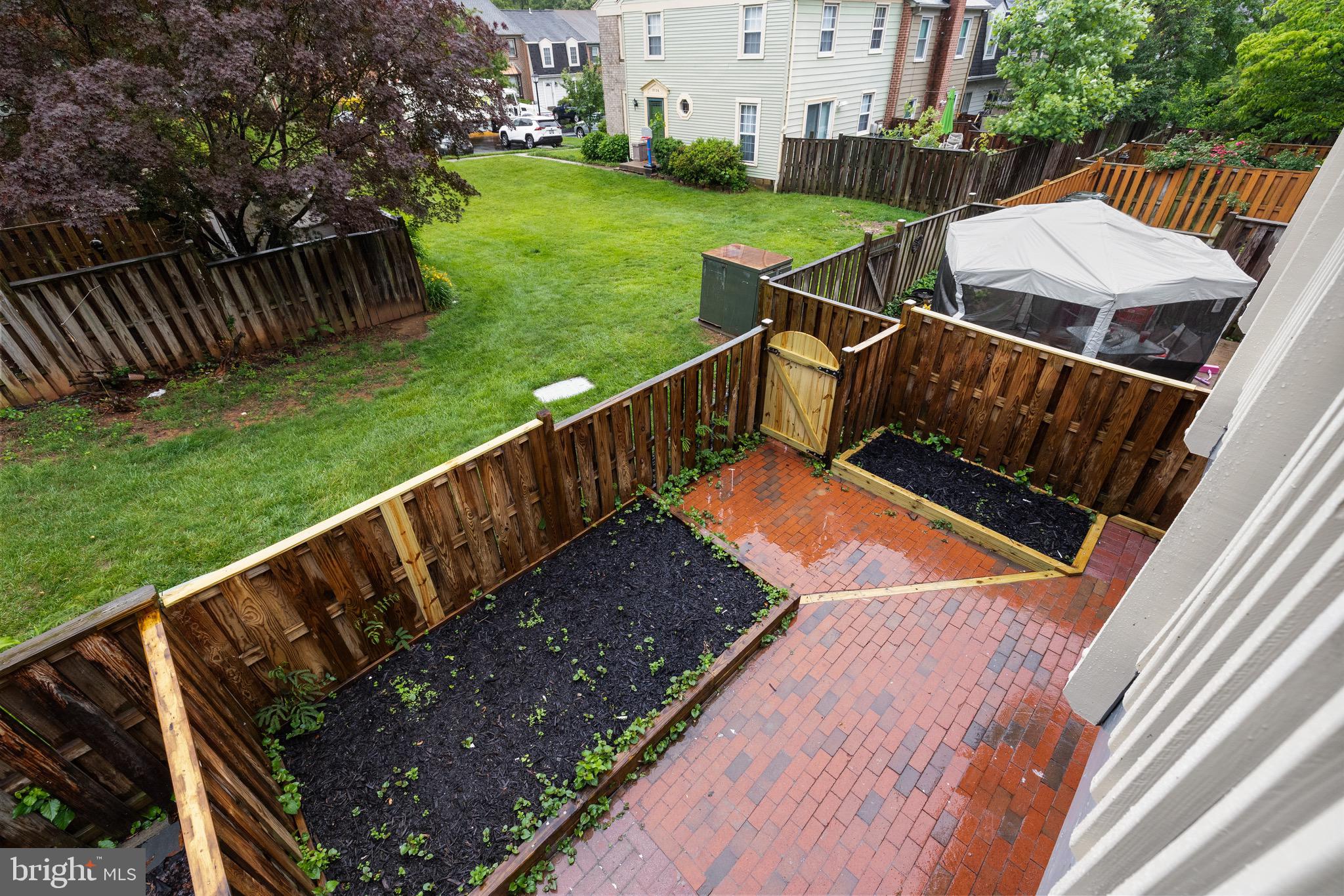 COMSTOCK - Residential