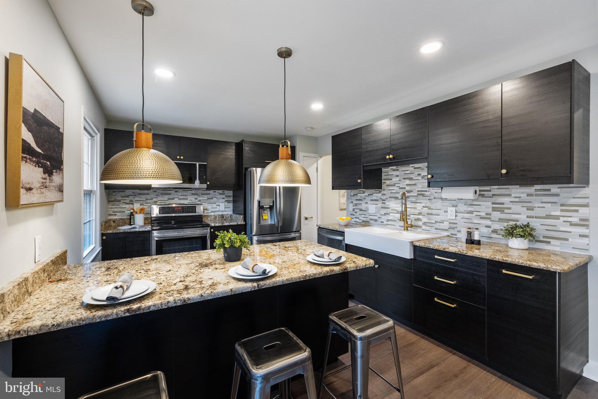 COMSTOCK - Residential