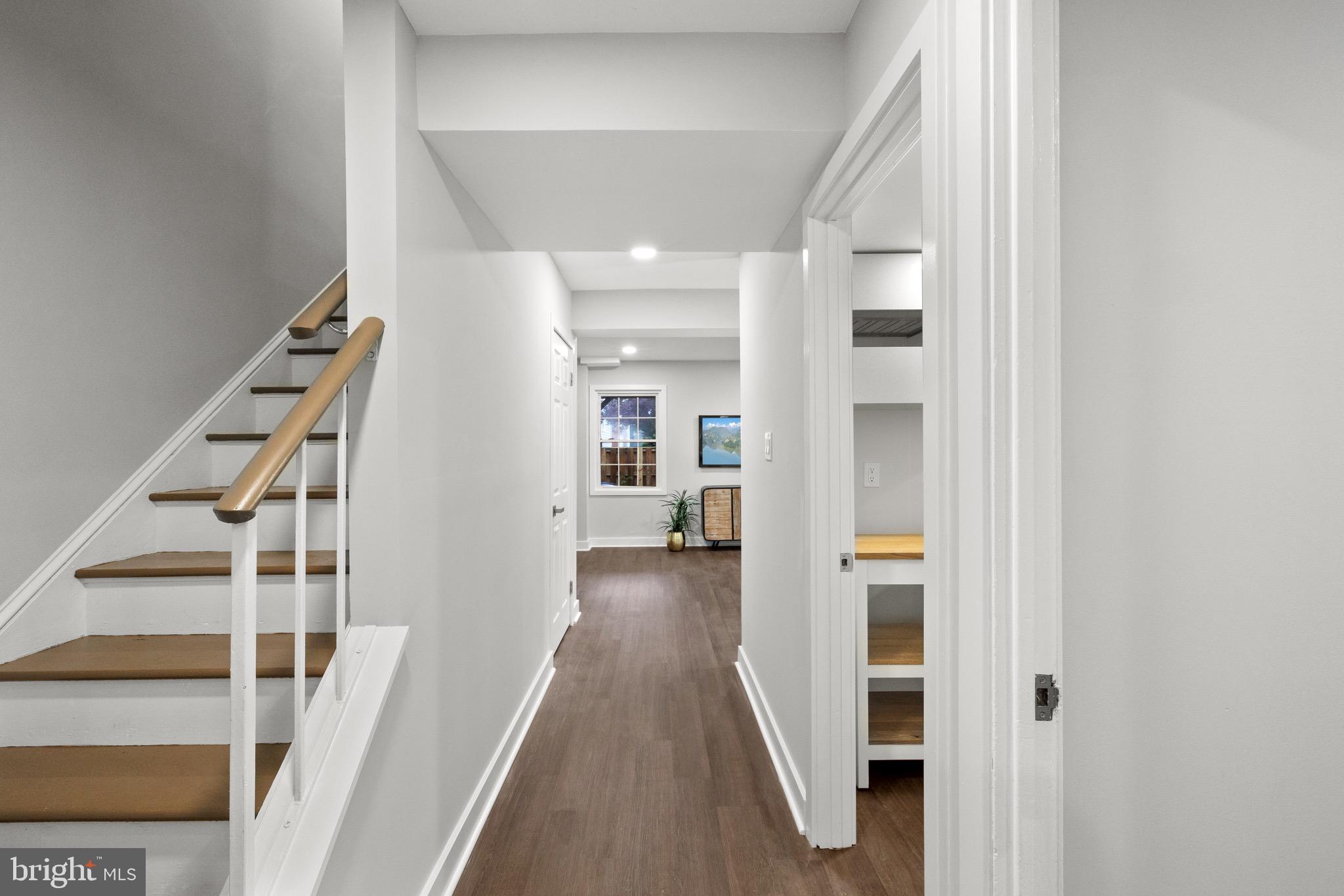 COMSTOCK - Residential