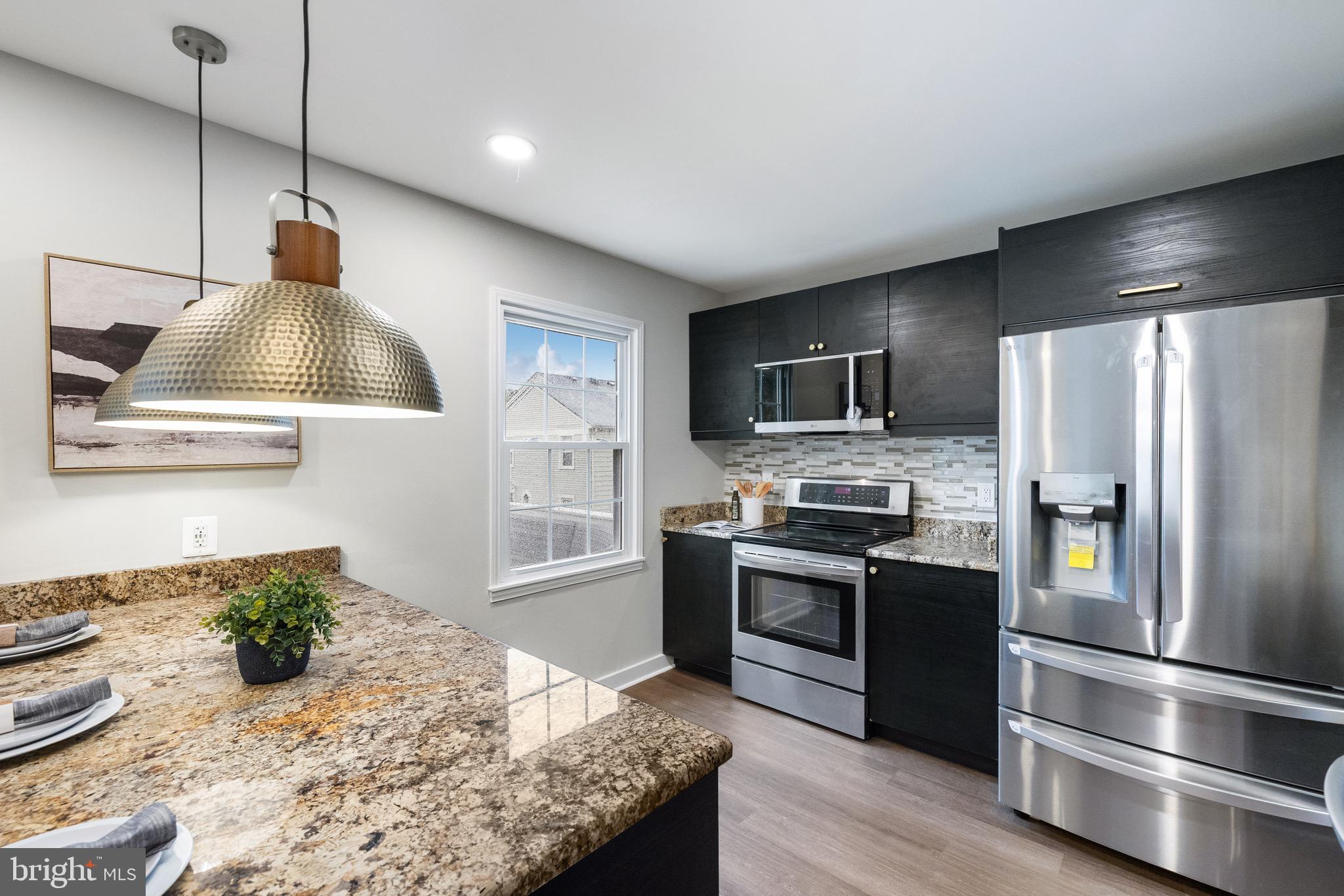 COMSTOCK - Residential