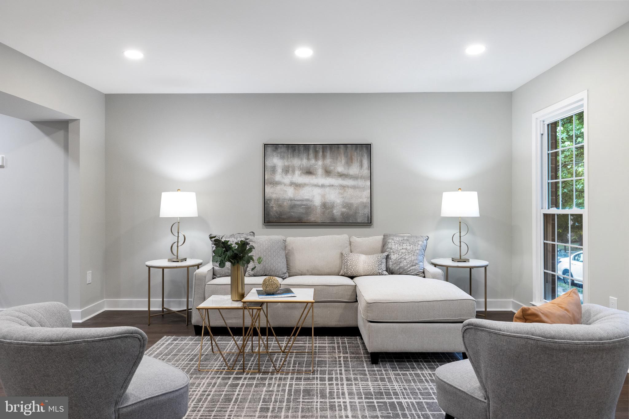 COMSTOCK - Residential