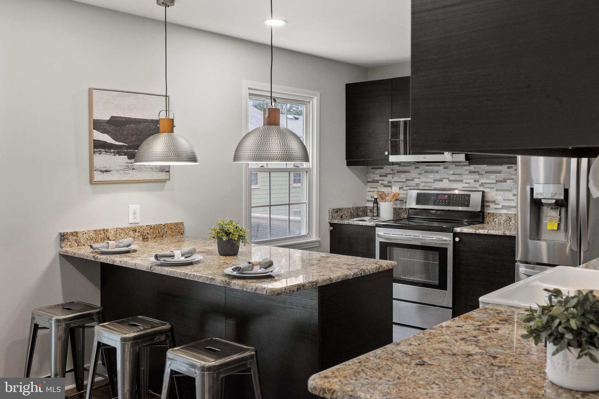 COMSTOCK - Residential