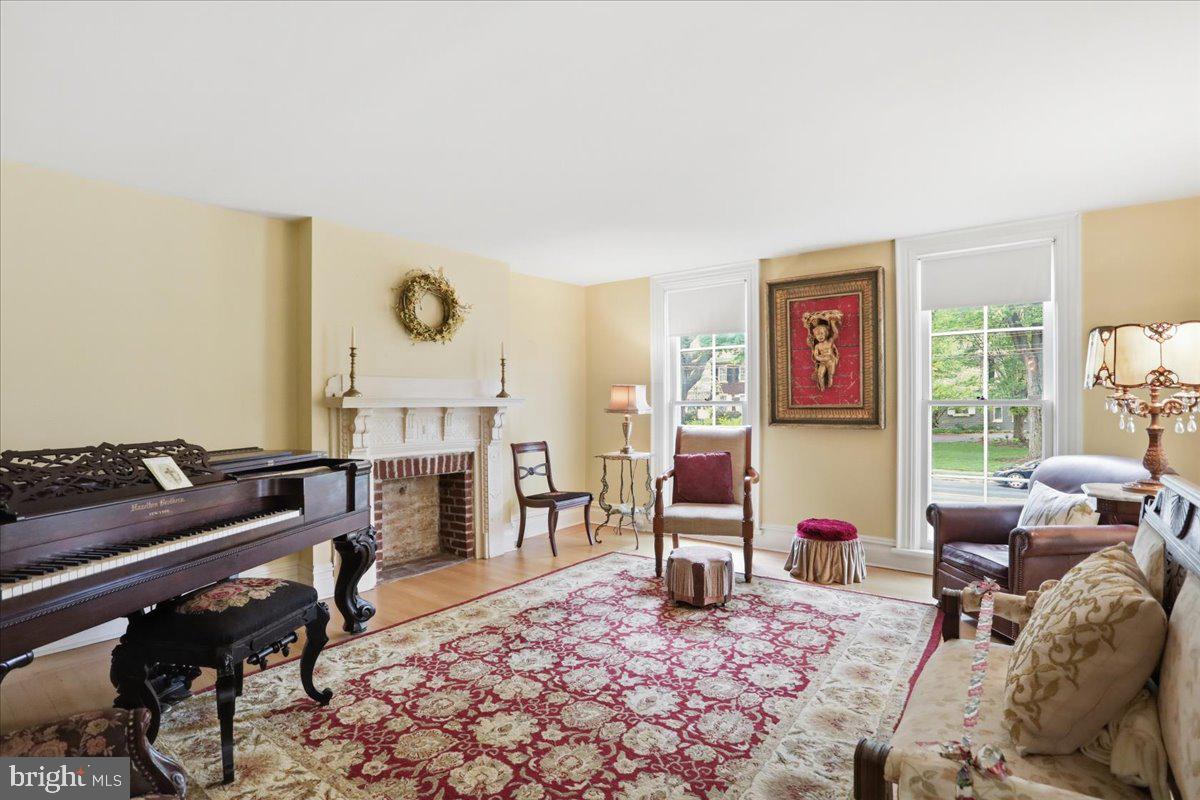 CHAMBERSBURG - Residential