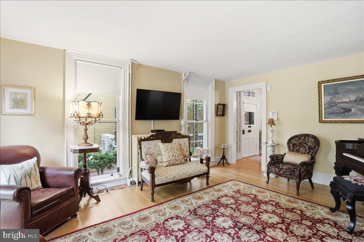 CHAMBERSBURG - Residential