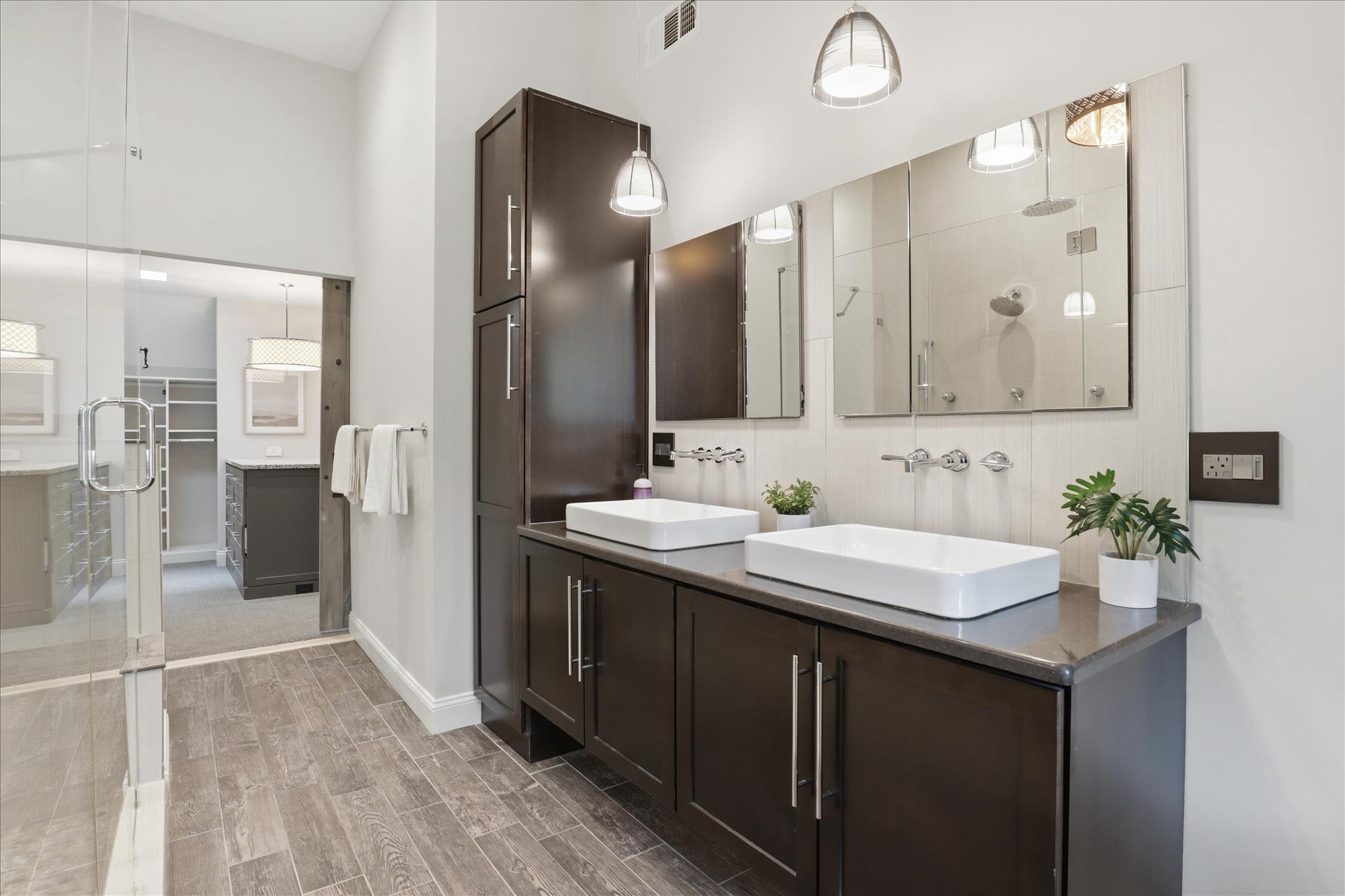 THE GLEBE - Residential
