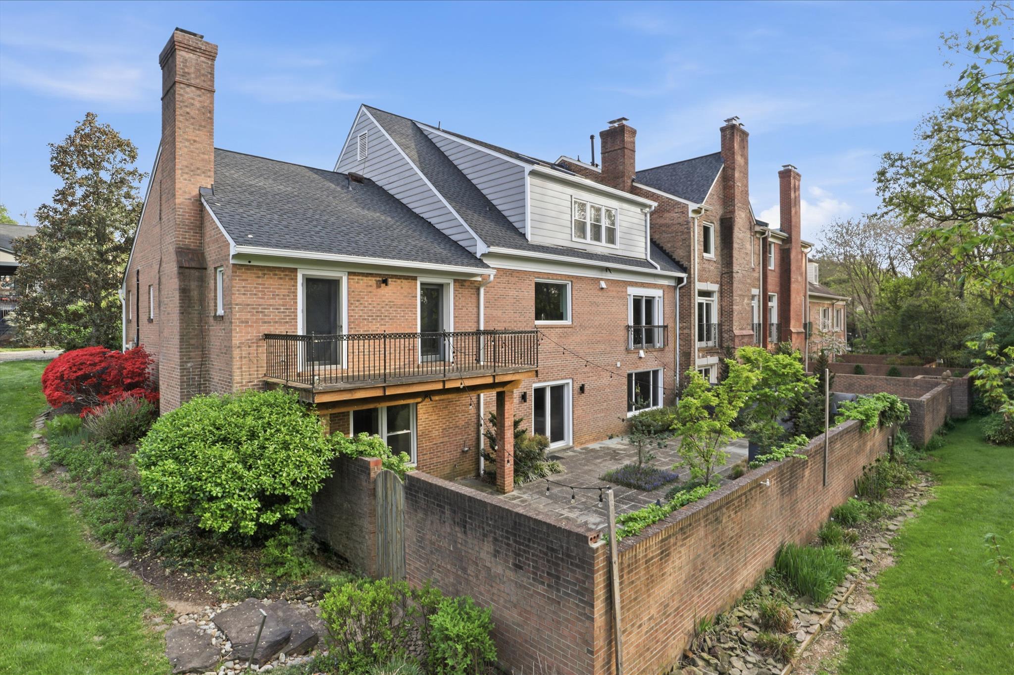 THE GLEBE - Residential