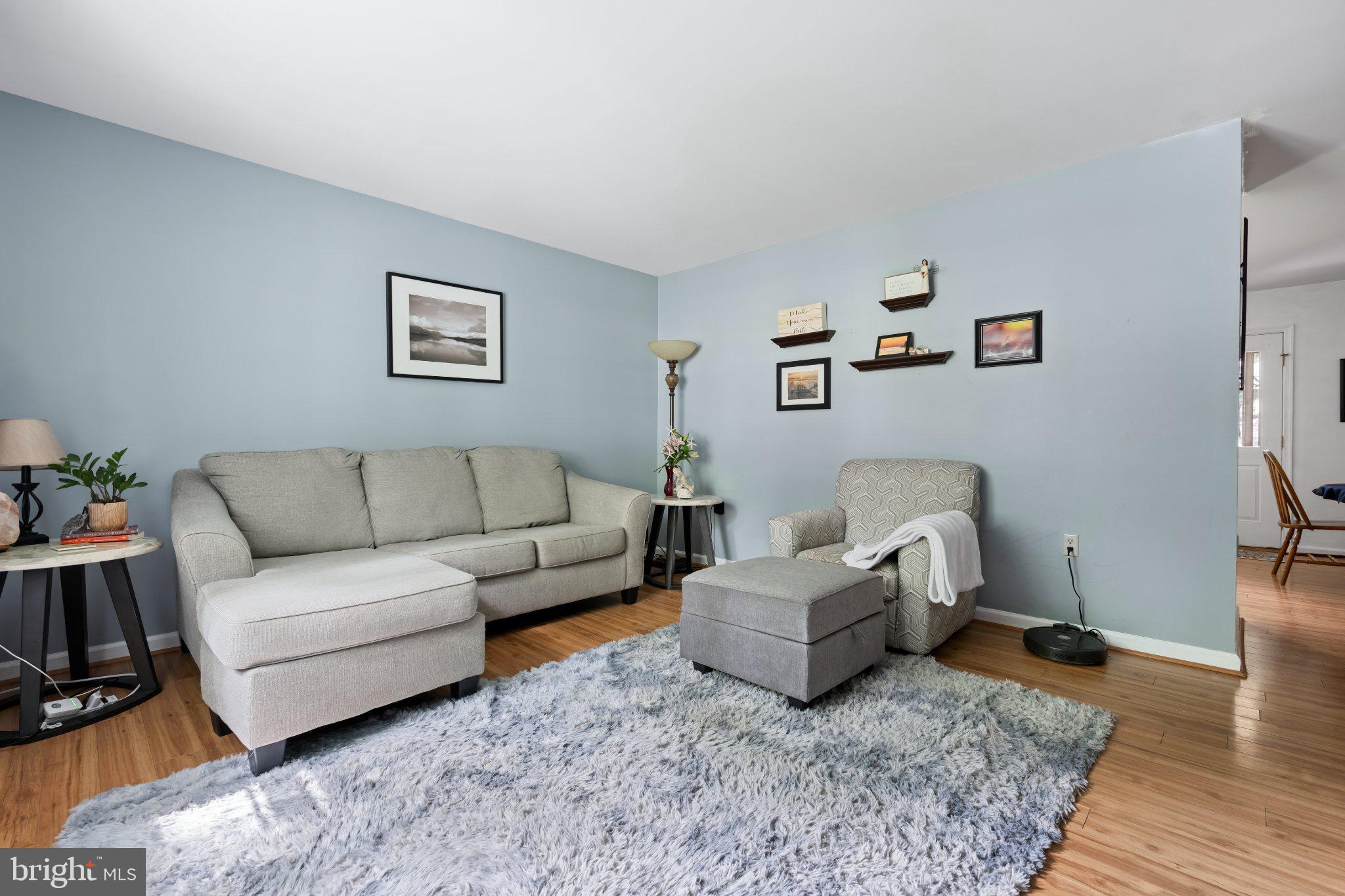 32155 ROBIN HOODS LOOP