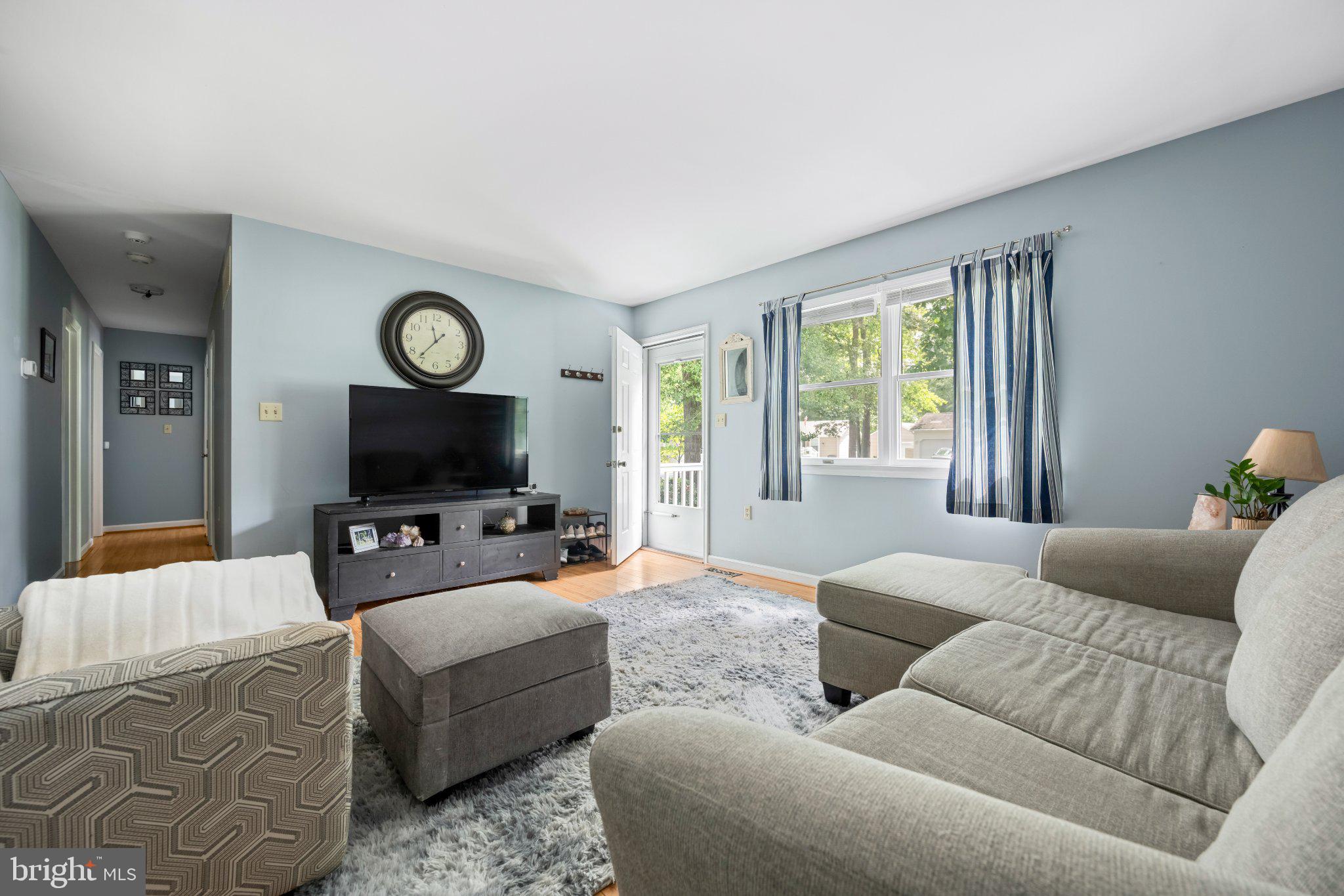 32155 ROBIN HOODS LOOP