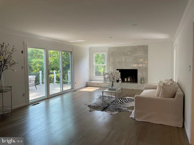 BALLANTRAE FARMS - Residential Lease